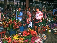 Blumenmarkt in Tahiti : Blumen, Einheimische
