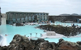 Die blaue Lagune nur 40 min. von Reykjavik enfernt mit Sauna, Wasserfall, Designer-Dampfbad, Kraftwerk und gutem Restaurant.